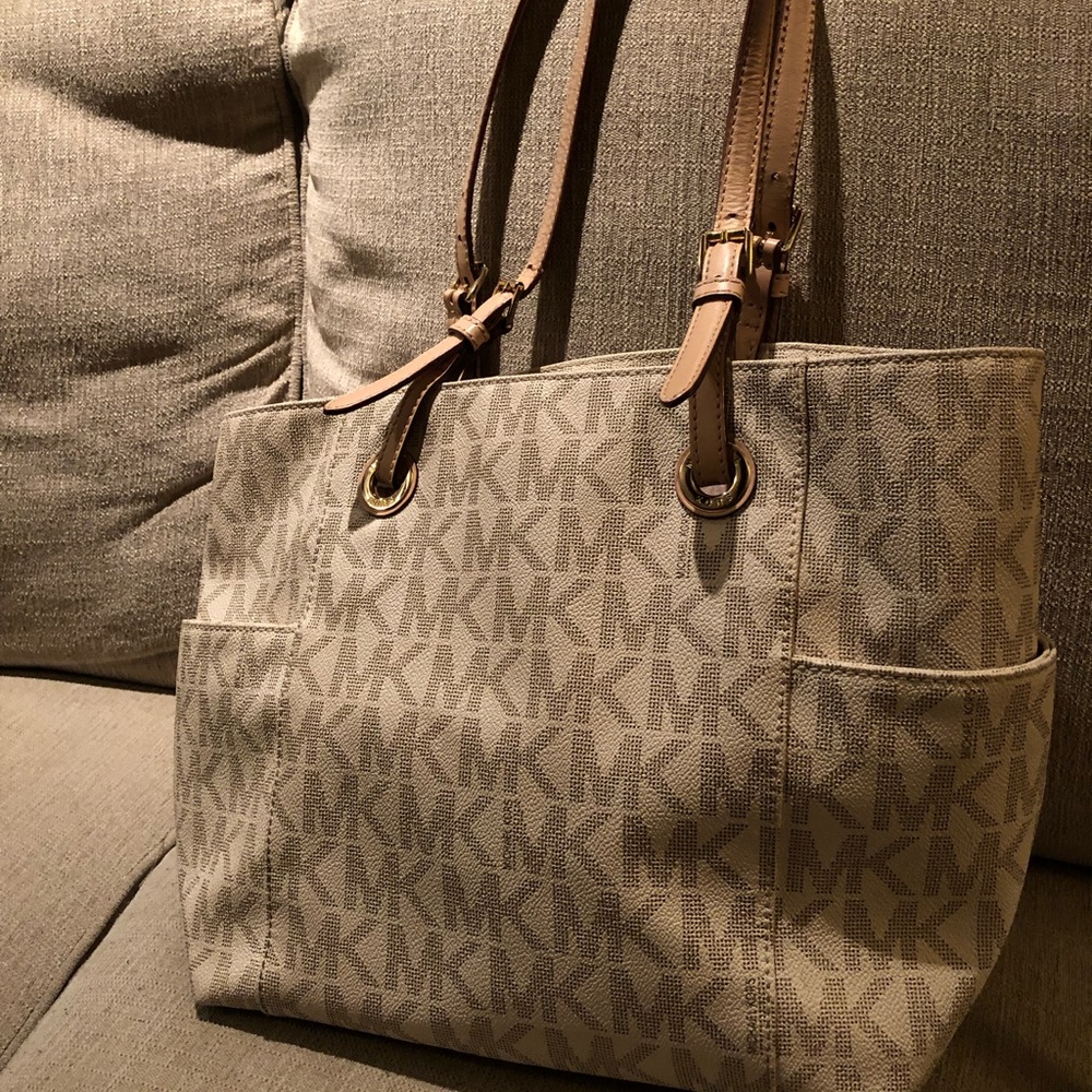 Michael Kors Tote